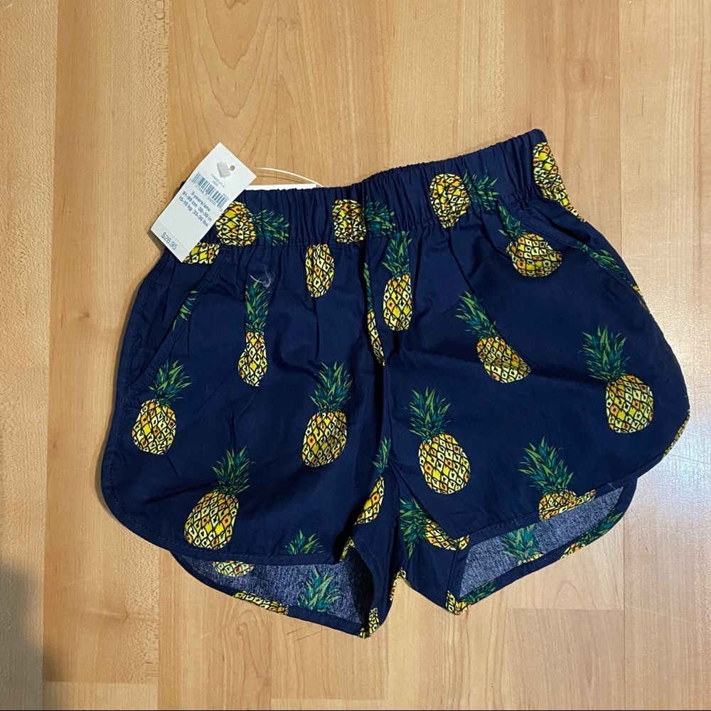Gap Pineapple Shorts 3t